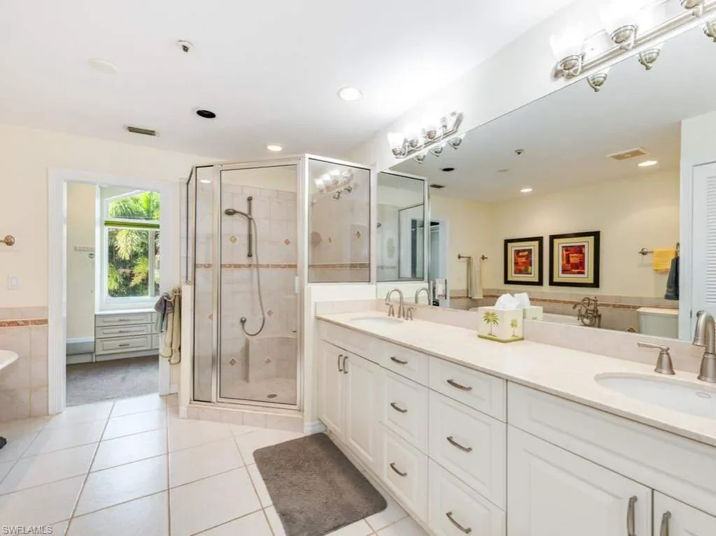 640 2nd ST, #2, Naples, FL, 34102, USA, Naples, Florida, United States. - Photo 19
