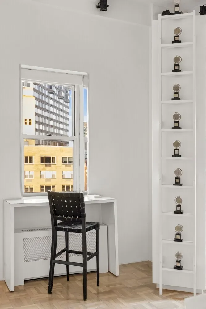 Southgate, 400 E 52ND ST, New York, New York, United States. - Photo 15