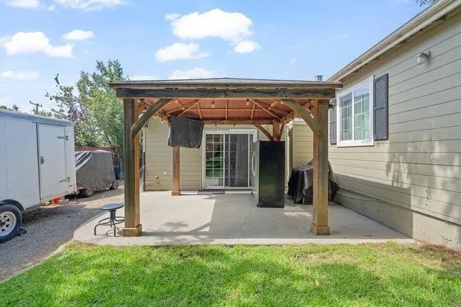22 Heiner Road, Watsonville, CA 95076, Watsonville, California, United States. - Photo 41