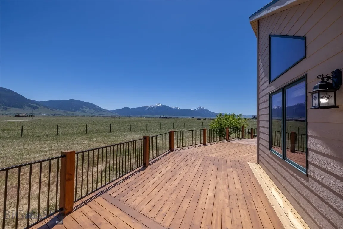 138 Inverness, Livingston, Montana, United States. - Photo 38