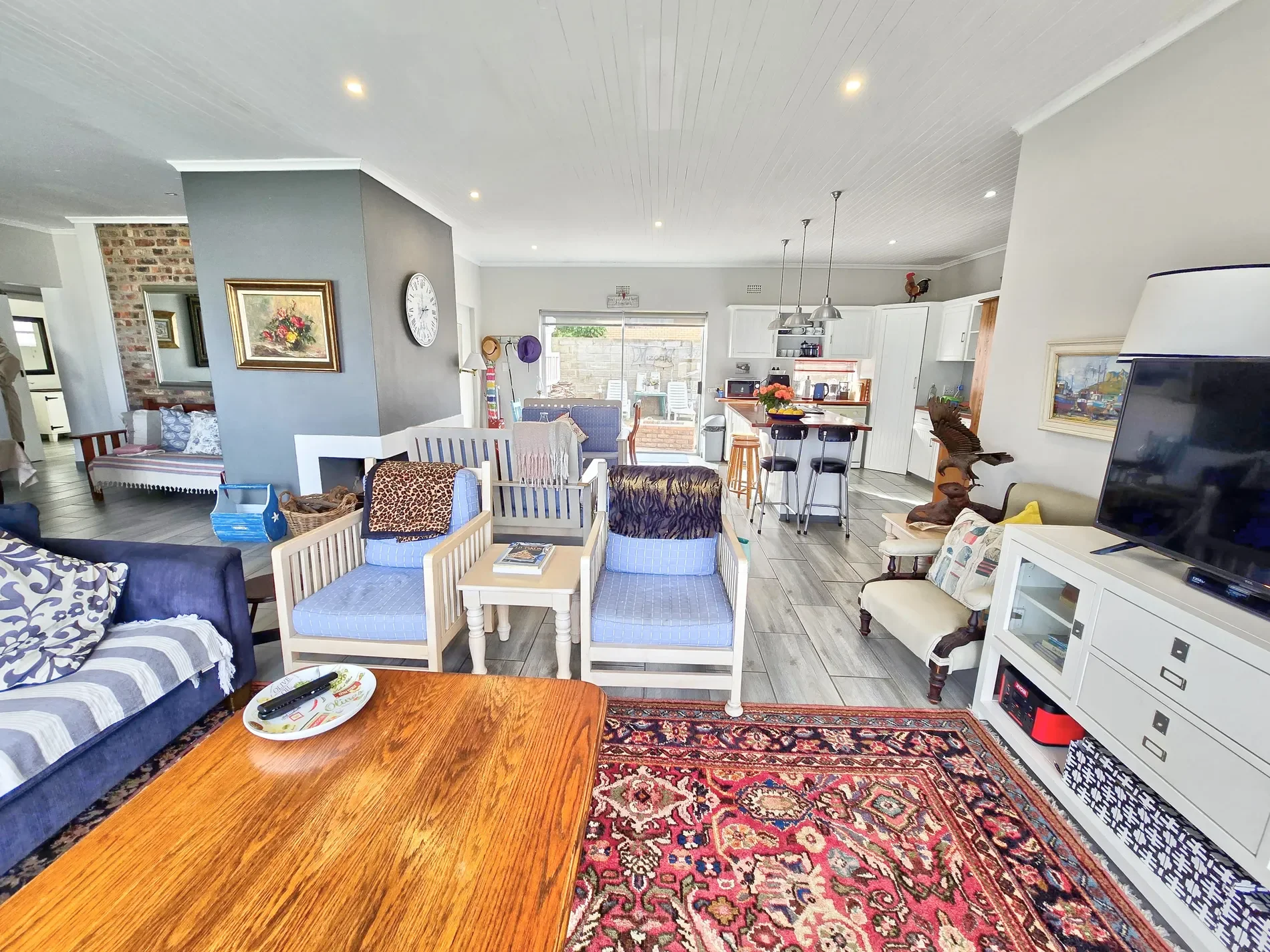 Gallery photo 1