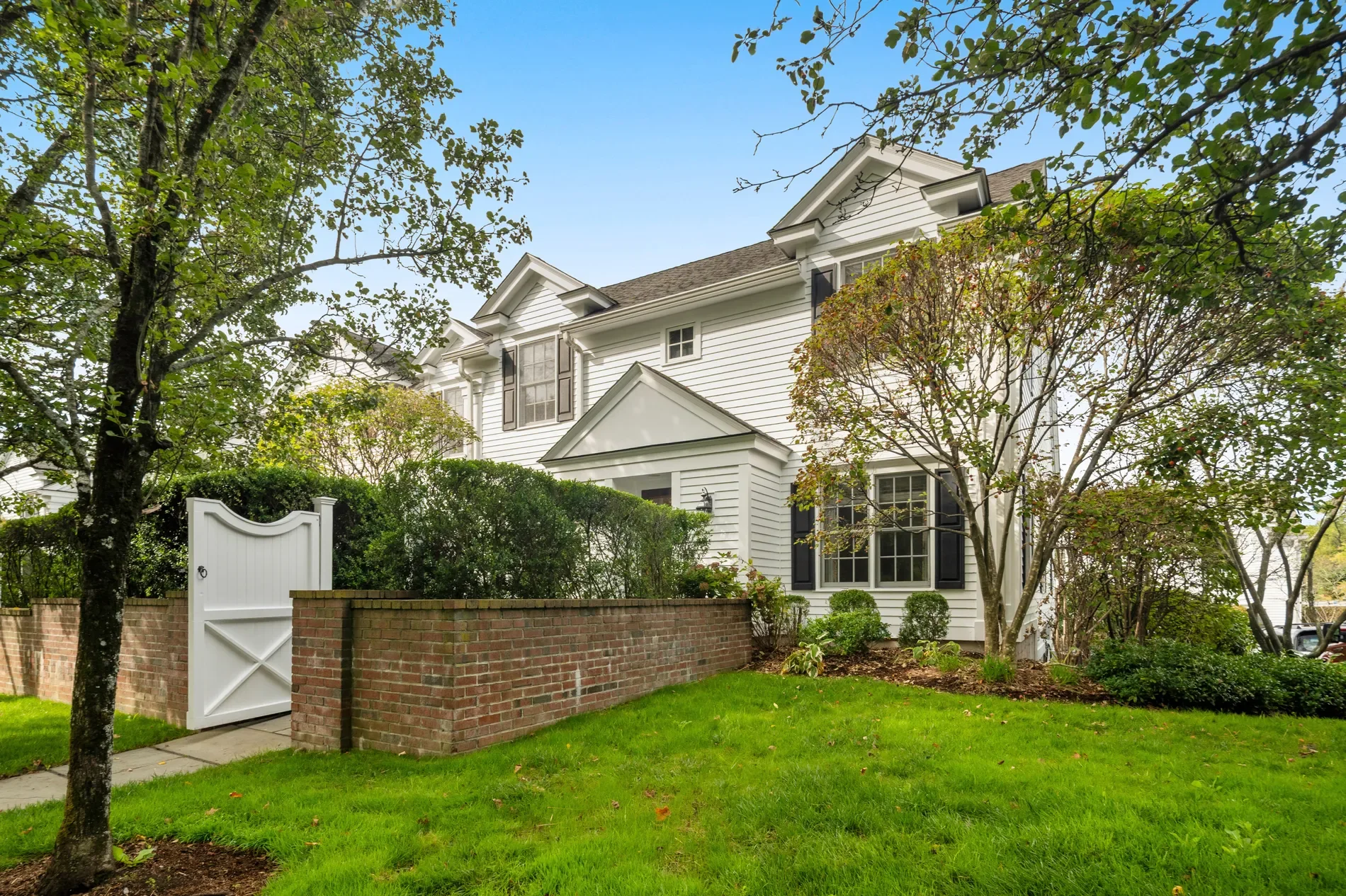 197 Park Street 13, New Canaan, CT 06840, New Canaan, Connecticut, United States. - Photo 5