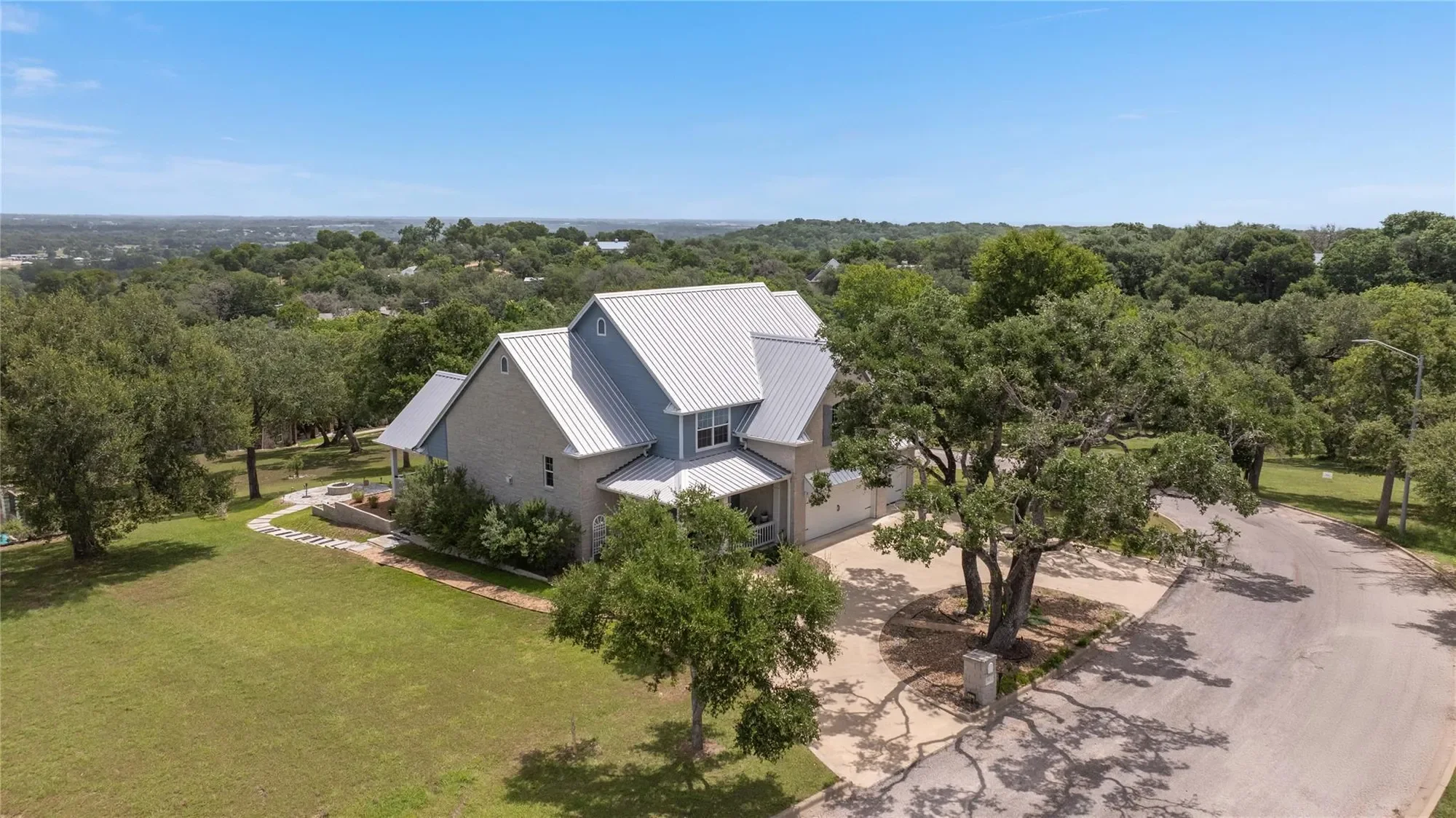 111 Kathleen Ave, La Grange, Texas, United States. - Photo 12
