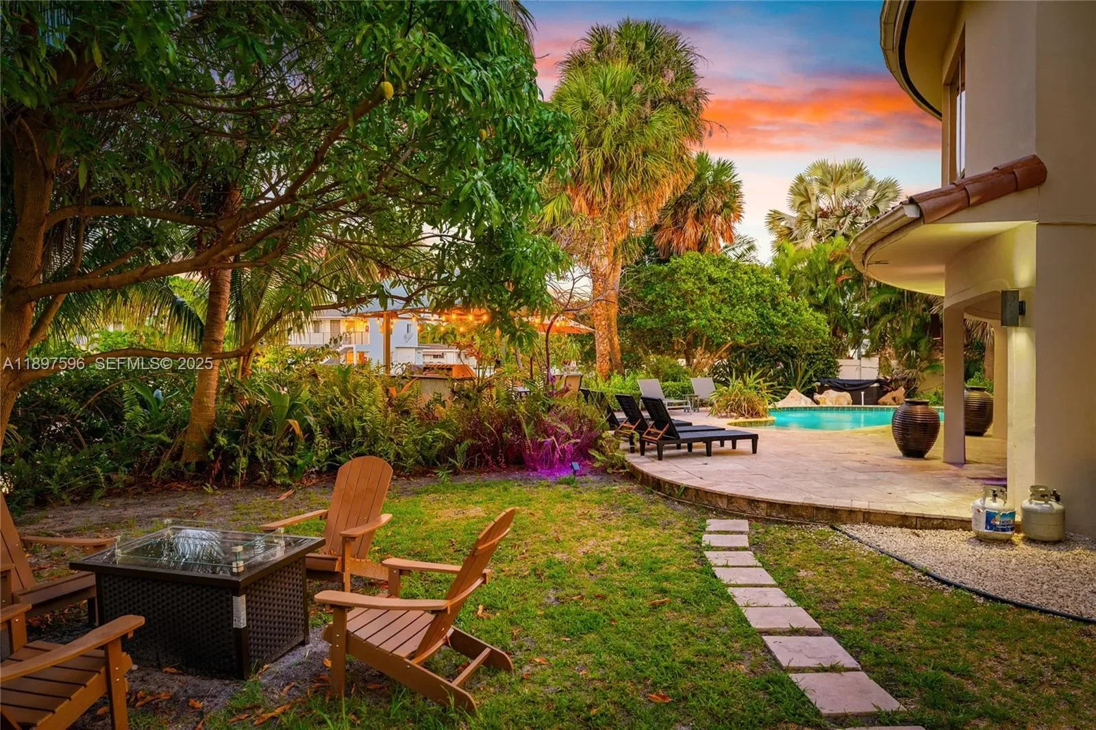 1809 Coral Gardens Dr, Fort Lauderdale, Florida, United States. - Photo 2