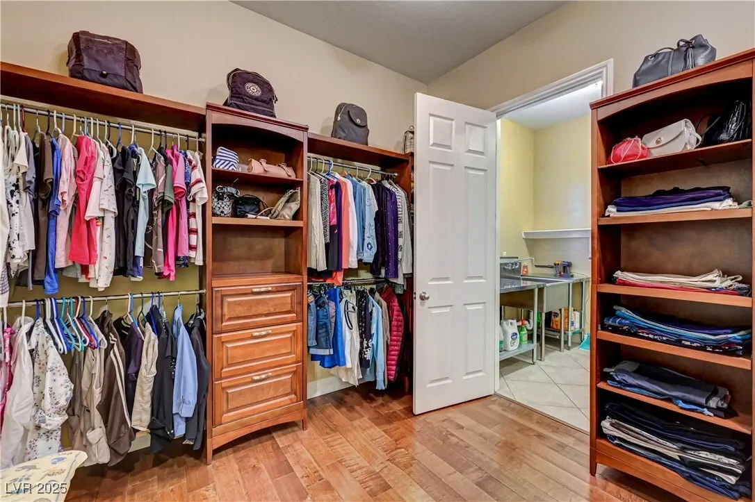 4260 Helena Cove Court, Las Vegas, Nevada, United States. - Photo 37
