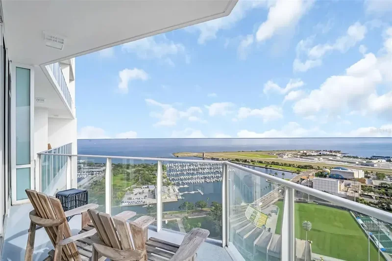 175 1ST Street S, #3005, St Petersburg, FL, 33701, USA, St. Petersburg, Florida, United States. - Photo 7