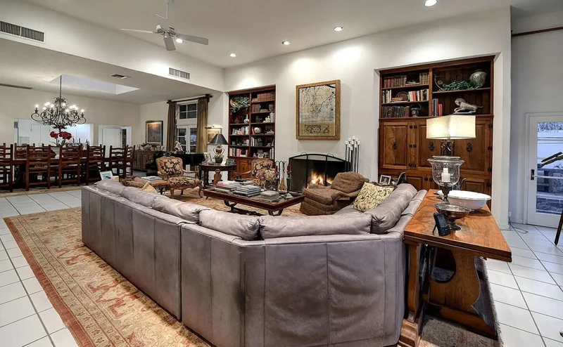 2132 E Mabel Street , Tucson, AZ 85719, Tucson, Arizona, United States. - Photo 17