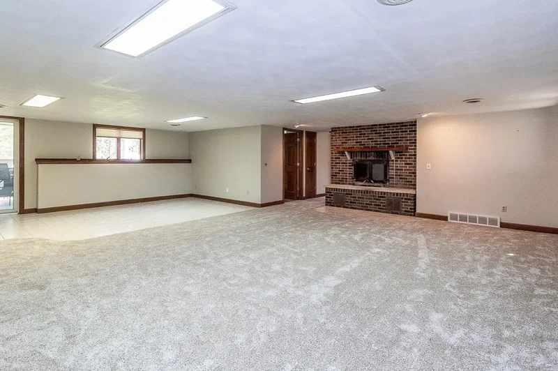 E8130 Flease Road , 2, New London, WI 54961-8021, New London, Wisconsin, United States. - Photo 66