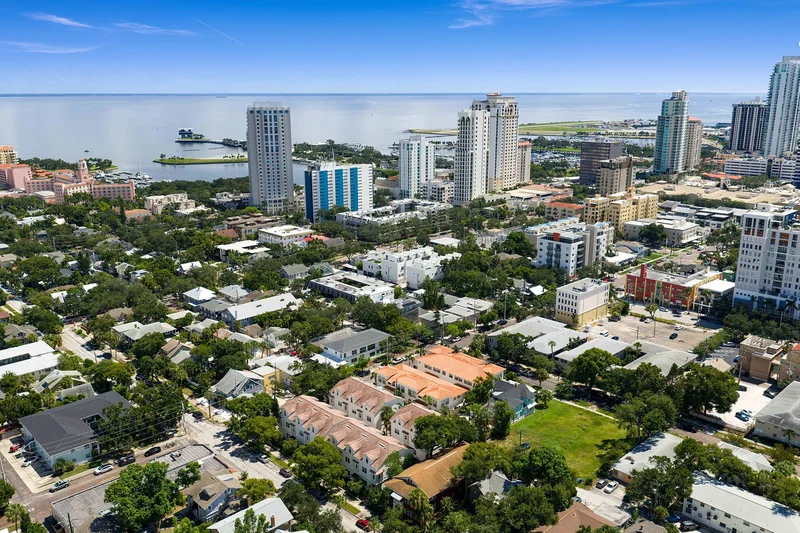 220 7th Avenue N , 220, St Petersburg, FL 33701, St. Petersburg, Florida, United States. - Photo 31