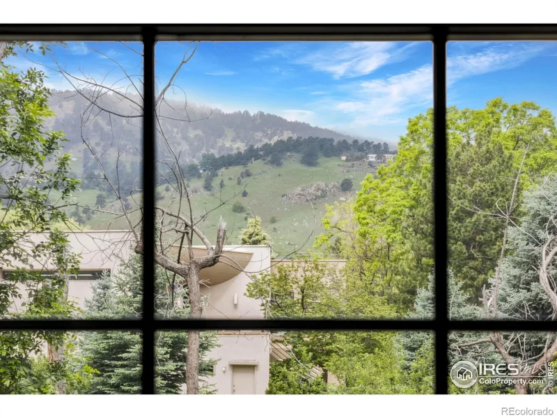 800 Kalmia Avenue, Boulder, Colorado, United States. - Photo 32