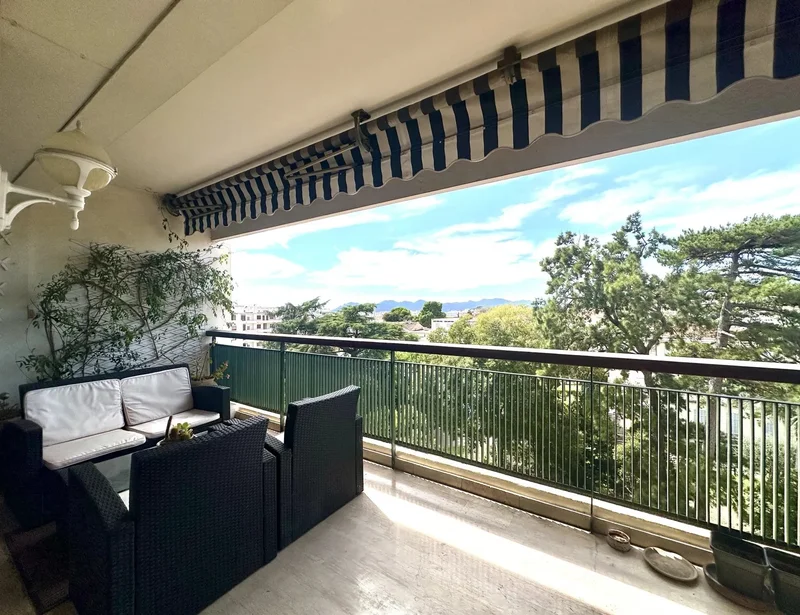 Cannes Apartment