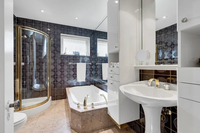 947Z Av. Dunlop, Outremont, QC H2V2W9, Montréal, Quebec, Canada. - Photo 6