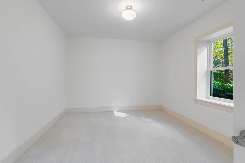 2404 Oakmont Court, Oakton, VA 22124, Reston, Virginia, United States. - Photo 38
