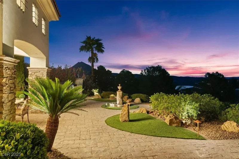 20 Via Paradiso Street, Henderson, NV 89011, Henderson, Nevada, United States. - Photo 45