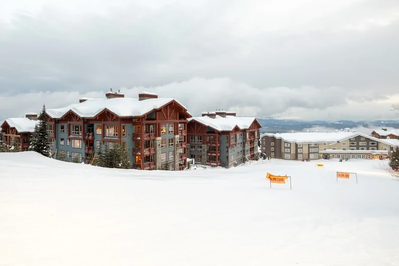 403/404-5257 Big White Road, Big White, BC V1P 1P3, Beaverdell, British Columbia, Canada. - Photo 35