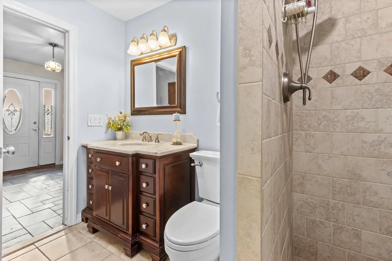 16 Katy Lane, Norwalk, Connecticut, United States. - Photo 26