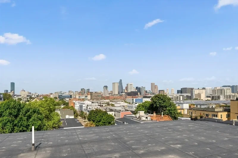 39 Dorchester Street 18, Boston, Massachusetts, United States. - Photo 9
