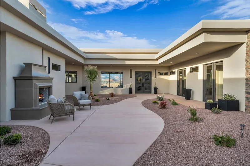 2031 E Cliff Point Drive, St George, UT 84790, St. George, Utah, United States. - Photo 45
