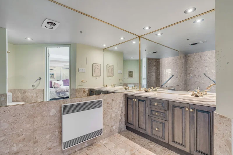 76 Rue Dalhousie 451, Quebec City, Quebec, Canada. - Photo 23