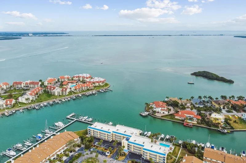 363 Pinellas Bayway S , 54, Tierra Verde, FL 33715, St. Petersburg, Florida, United States. - Photo 65