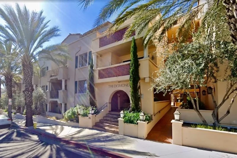 851 North San Vicente Boulevard 308, West Hollywood, CA 90069, Los Angeles, California, United States. - Photo 16