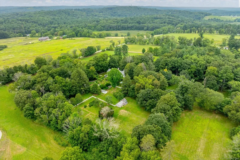 357 Wrights Crossing Road, Pomfret, CT, United States. - Photo 2