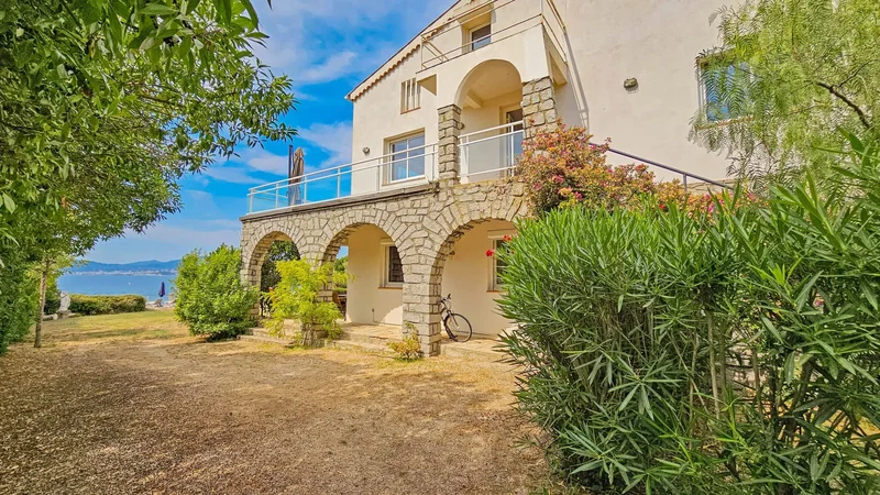 Waterfront Property in Corsica
