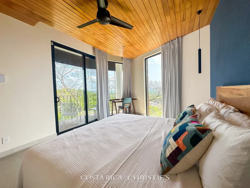 Senderos, Tamarindo, Guanacaste Province, Costa Rica. - Photo 24