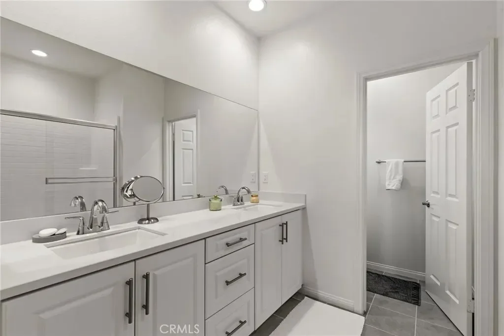 4398 Cadence Way, Oceanside, California, United States. - Photo 23