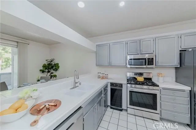 1380 W Capitol Drive 122, San Pedro, CA 90732, Los Angeles, California, United States. - Photo 45