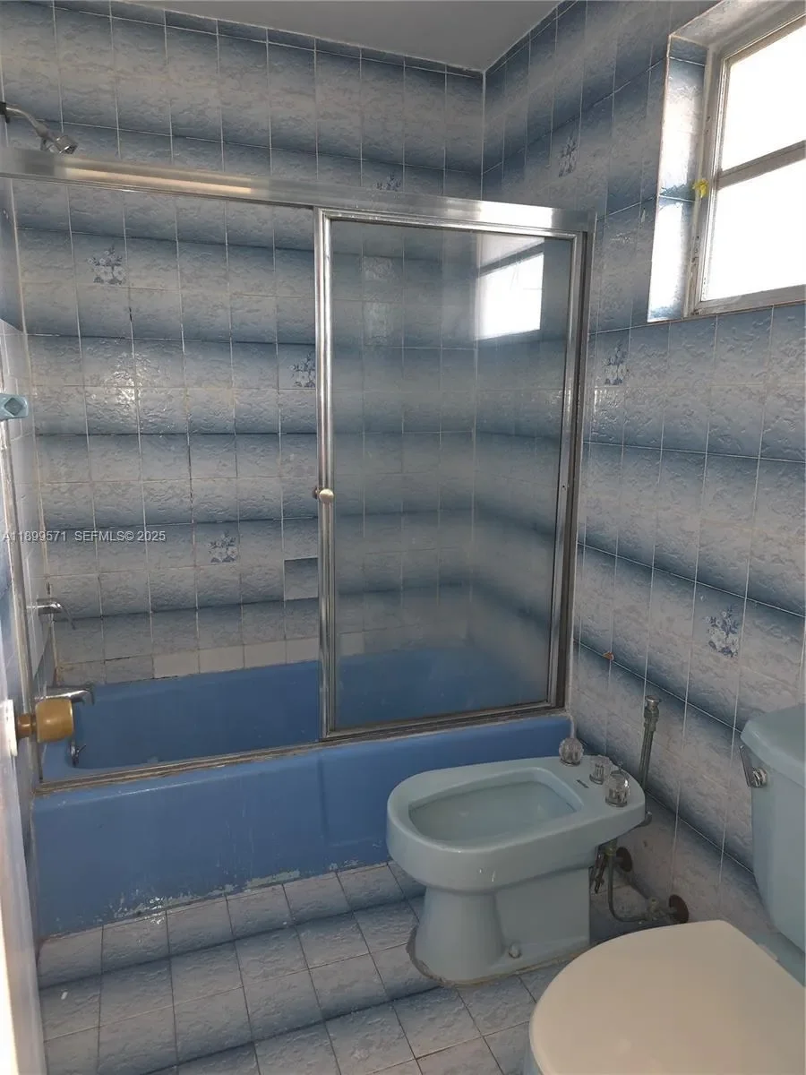 250 NW 63rd Ct, Miami, Florida, United States. - Photo 18