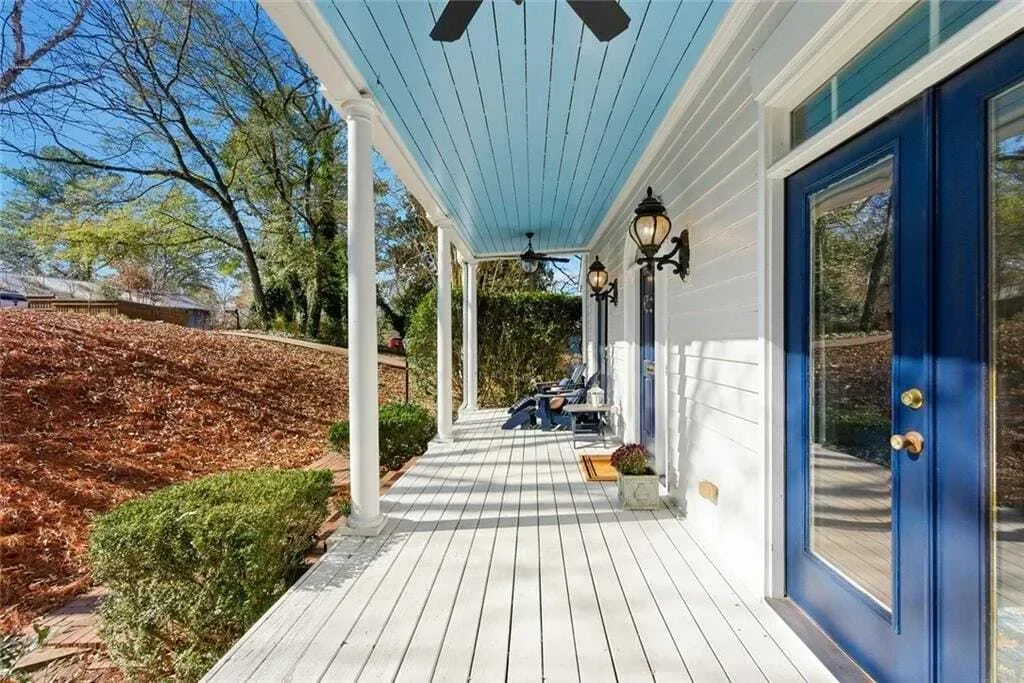 Gallery photo 9