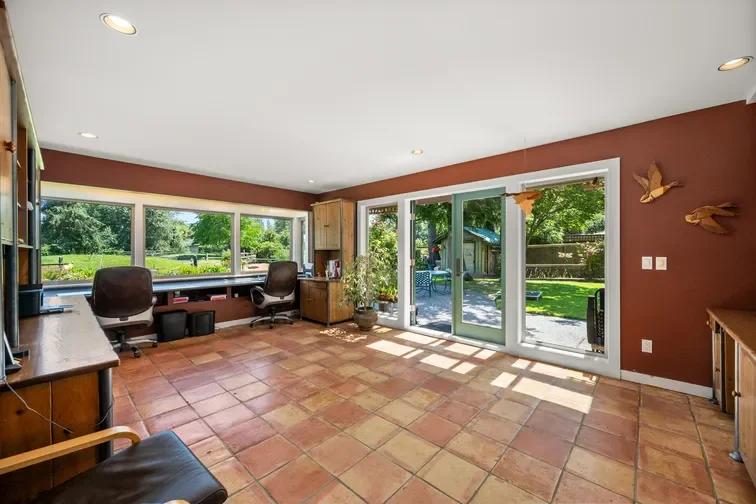 7026 Balaclava Street, Vancouver, British Columbia, Canada. - Photo 12