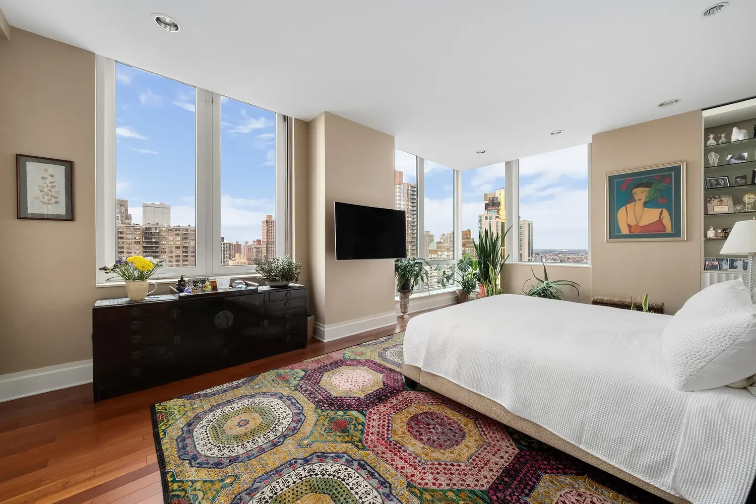The Seville, 300 E 77TH ST, New York, New York, United States. - Photo 4