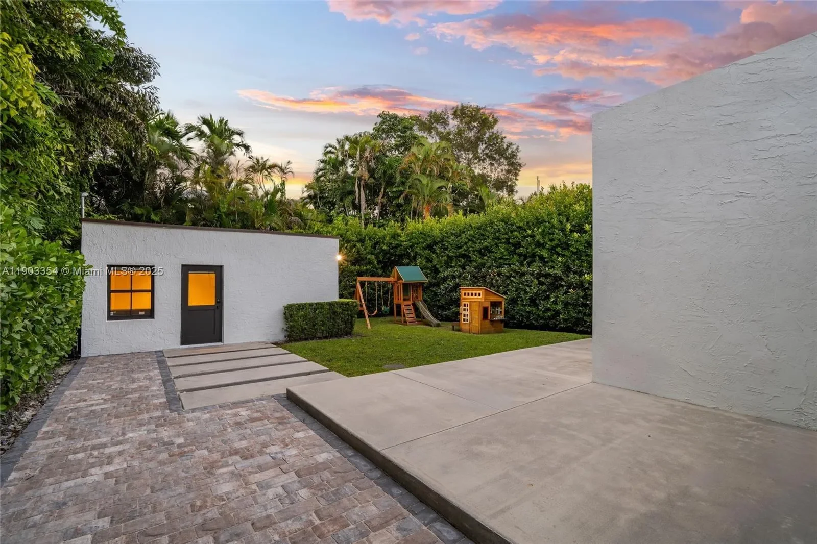 1341 Sorolla Ave, Coral Gables, Florida, United States. - Photo 59
