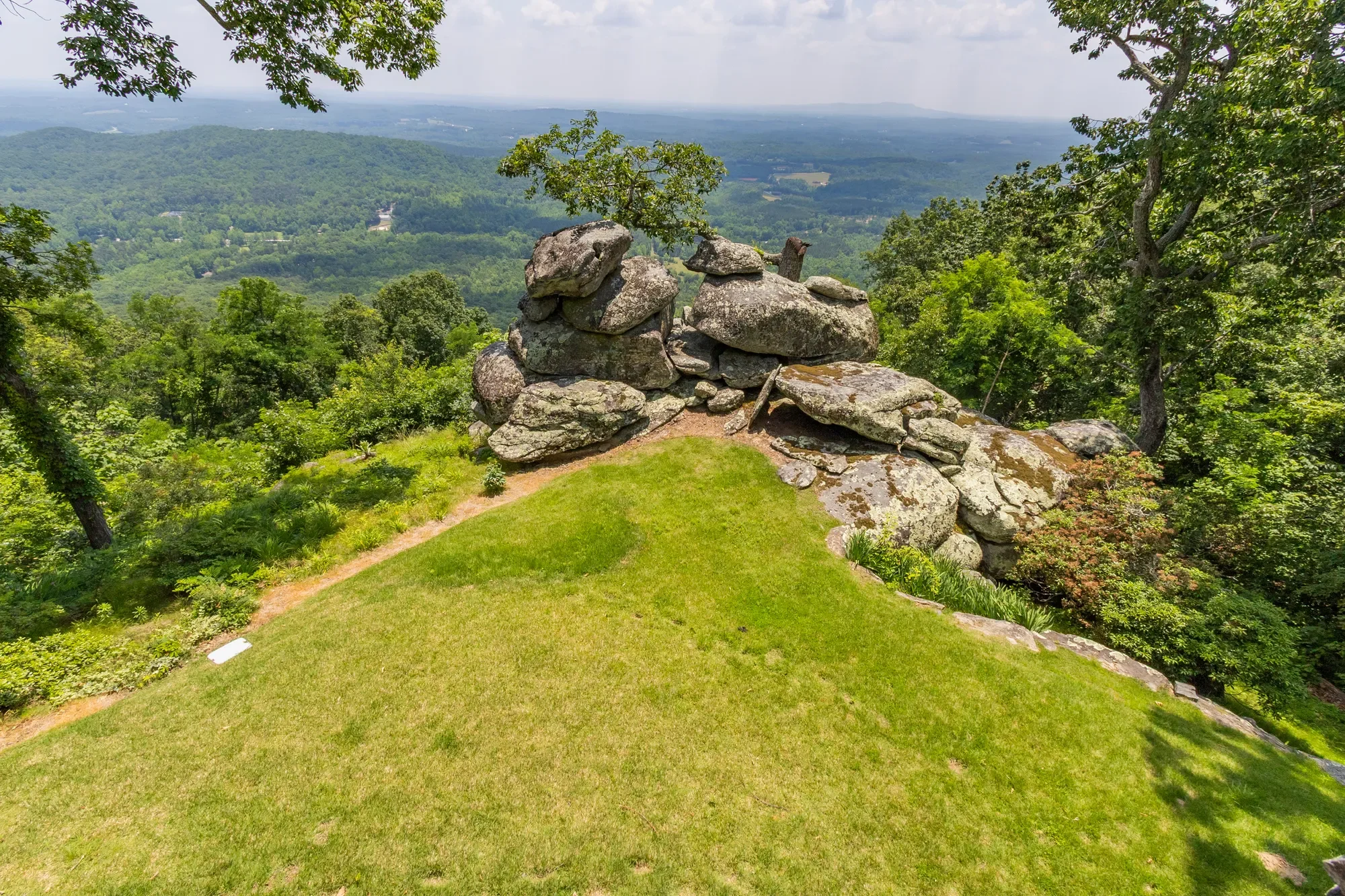 33 Southview Ledge Road , Landrum, SC 29356, Landrum, South Carolina, United States. - Photo 40