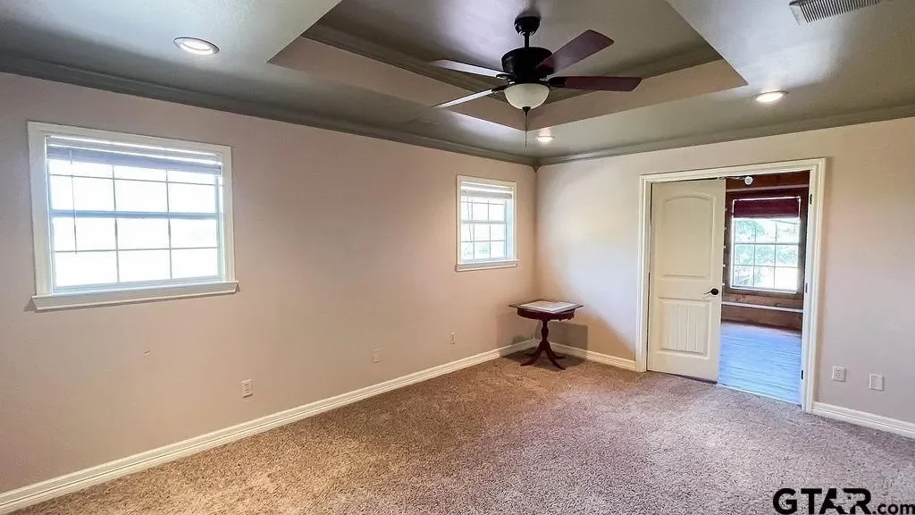 Gallery photo 12