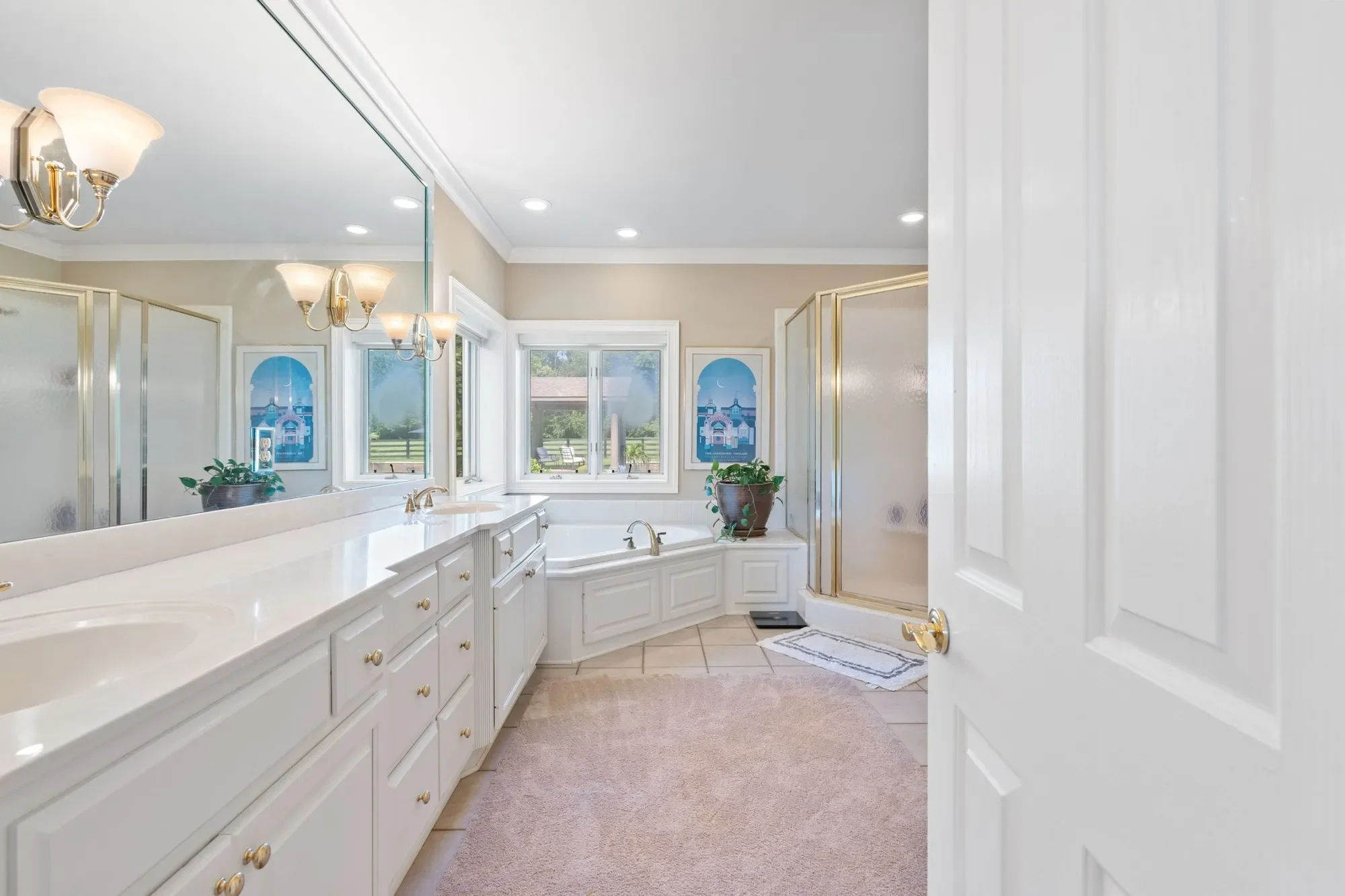 3905 N Cleveland Road, Lexington, KY 40516, Lexington, Kentucky, United States. - Photo 46