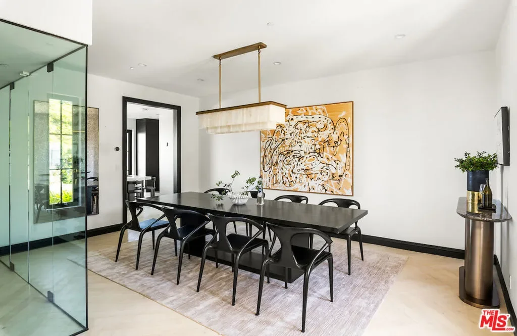 10932 Savona Road, Los Angeles, California, United States. - Photo 15