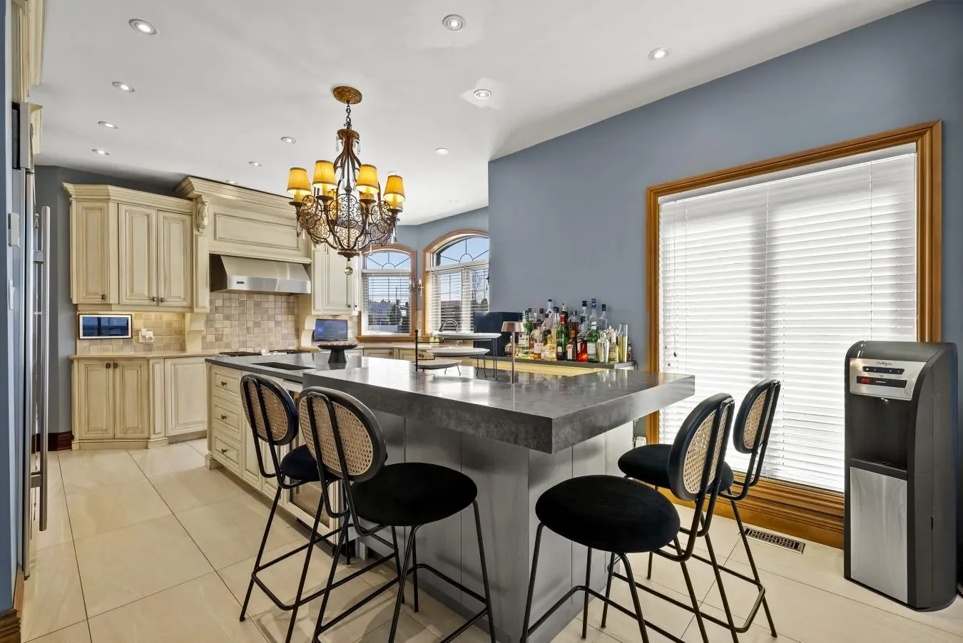 9045 rue San Francisco, Brossard, Quebec, Canada. - Photo 11
