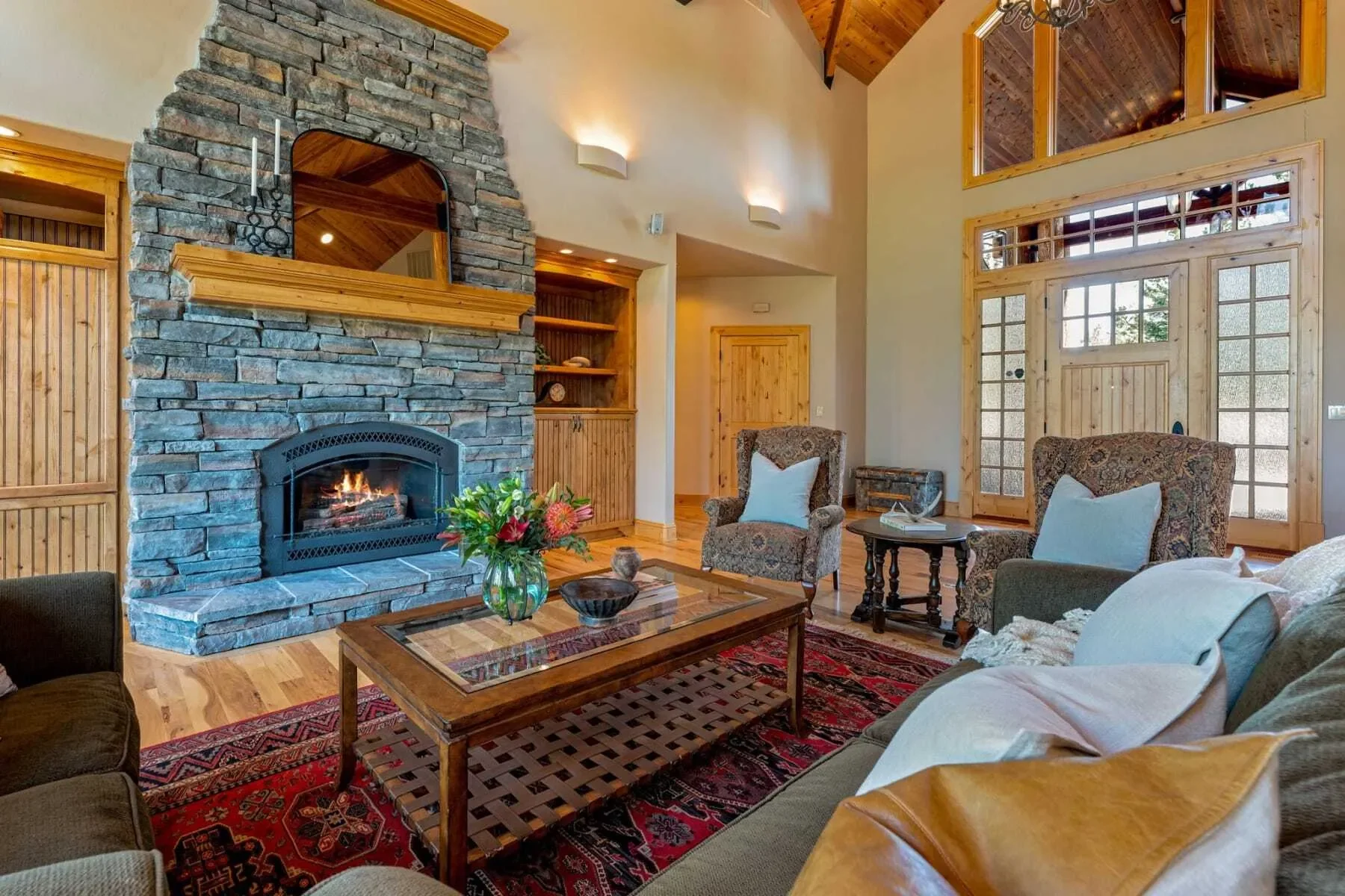 16921 Lady Caroline Drive , Sisters, OR 97759, Sisters, Oregon, United States. - Photo 2