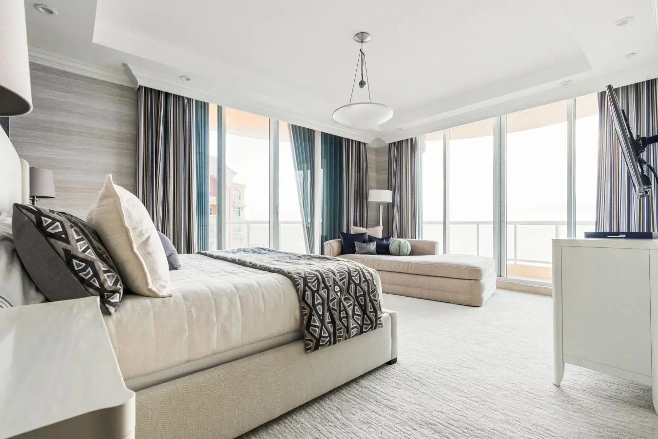 2100 N Ocean Drive, Fort Lauderdale, Florida, United States. - Photo 5