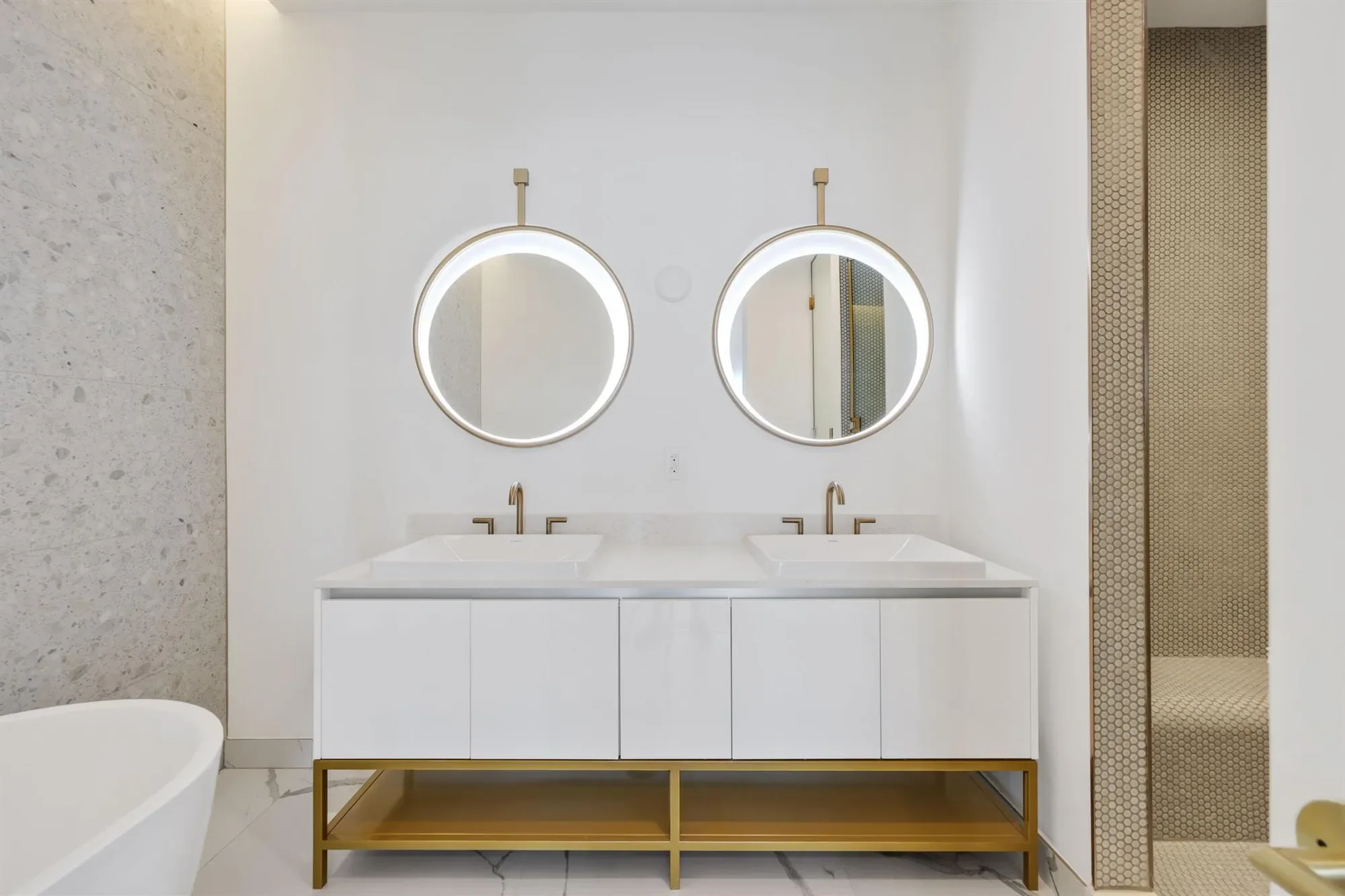 2655 S Bayshore Drive, Miami, Florida, United States. - Photo 21