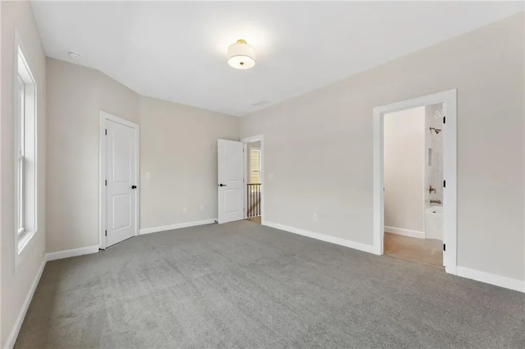 Gallery photo 12