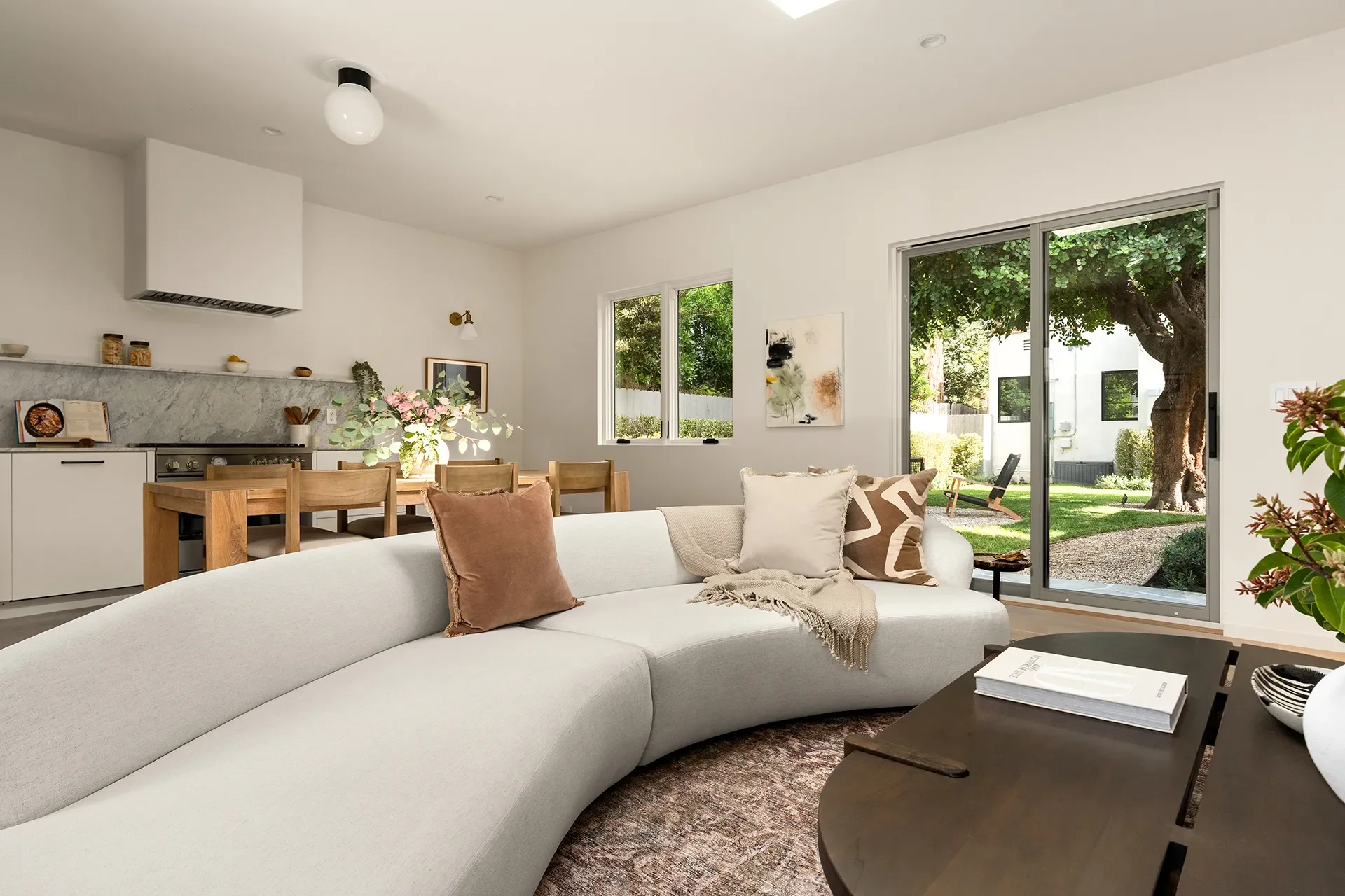 4933-4935 Agnes Avenue , Valley Village, CA 91607, Los Angeles, California, United States. - Photo 3