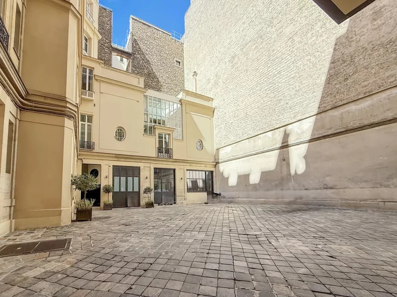 Paris 8th, J 75008, Paris, Île-de-France, France. - Photo 2
