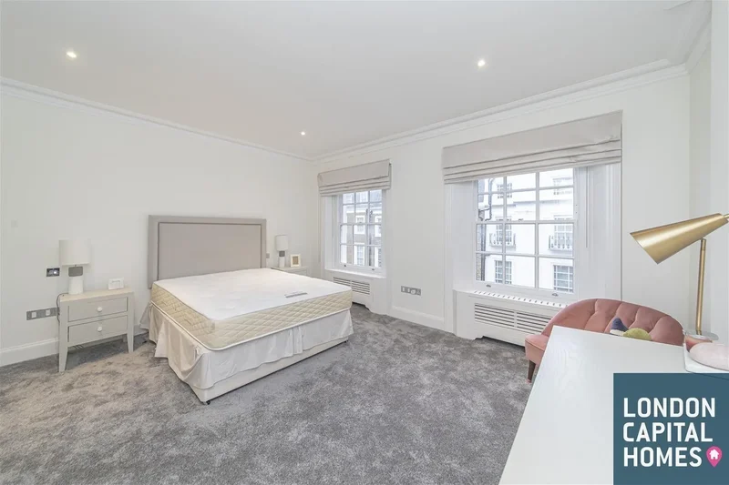 Trevor Place, London, London, England, United Kingdom. - Photo 19