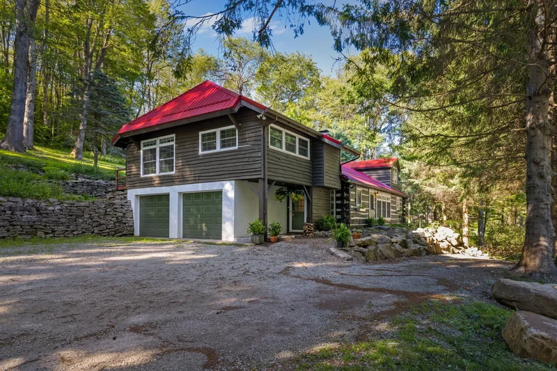 2240 County Line Road, Champion, PA 15622, Champion, Pennsylvania, United States. - Photo 5
