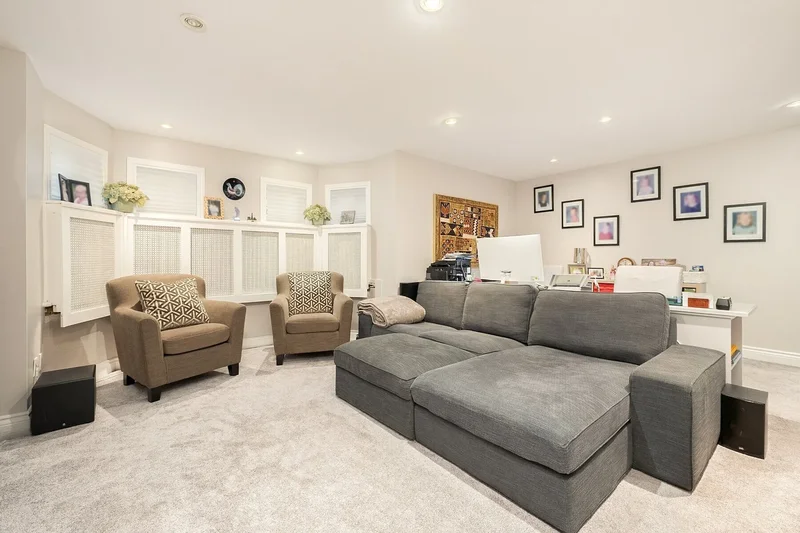 5 Ch. Belfrage, Westmount, QC H3Y1E6, Westmount, Quebec, Canada. - Photo 19