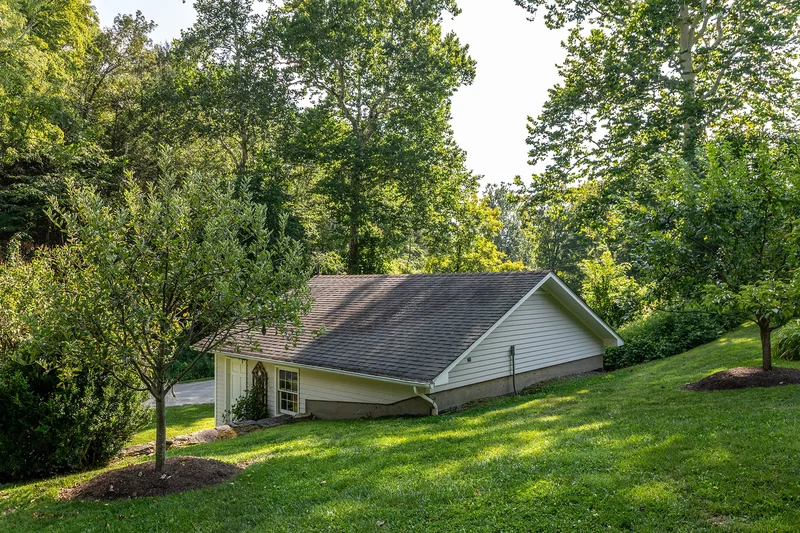 40 Valley Road, Salisbury, CT 06039, Salisbury, Connecticut, United States. - Photo 27